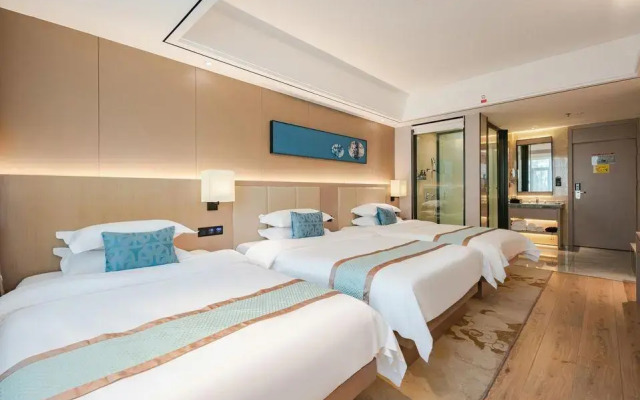 GreenTree Eastern Dali Railway Station Hotel