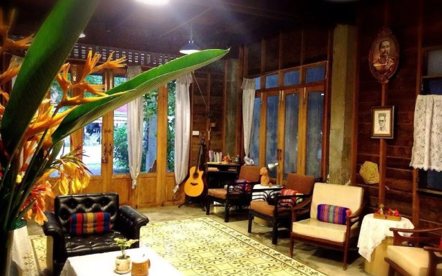 Baan Somlim Homestay - Hostel