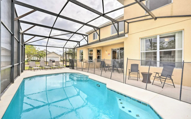 Dog-friendly Kissimmee Home w/ Lanai + Pool!