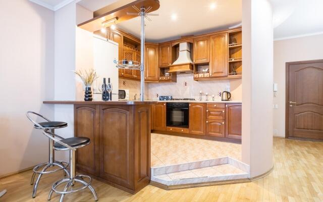 Апартаменты на улице Островского