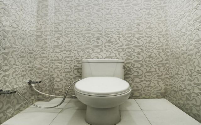 OYO 37914 Hotel Kalindi