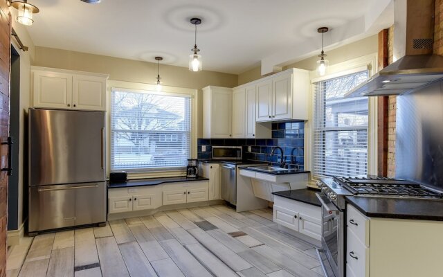 Stay Chateau Suite 4