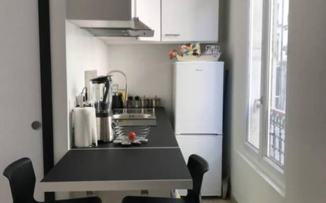 1 Bedroom Apartment Near Sacré-cœur