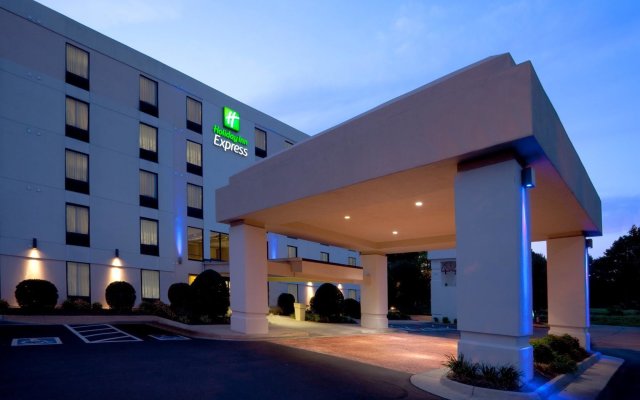 Holiday Inn Express Richmond-Mechanicsville, an IHG Hotel