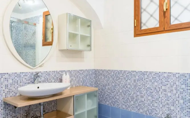 White Blue Apartment at Sanit by Wonderful Italy