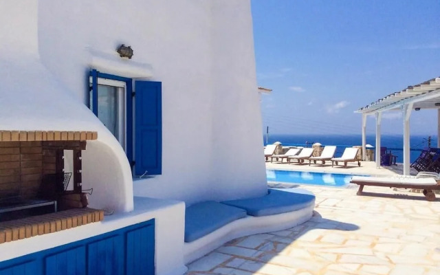 Villa Adonis