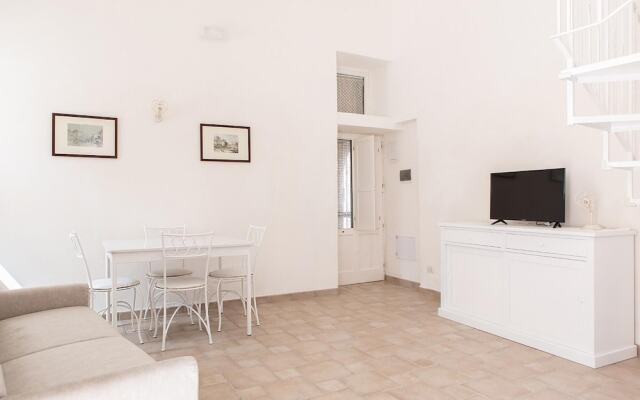 Studio Dione 130 by Wonderful Italy