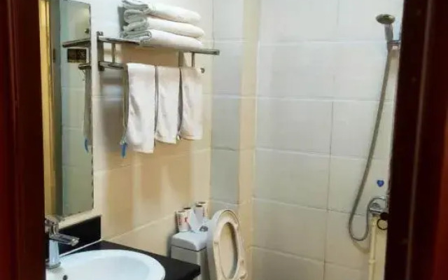 Bole Fuhao Hotel