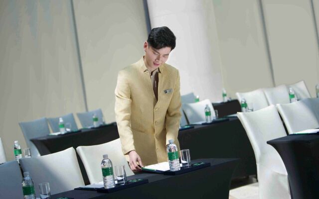 Holiday Inn Nanchang Riverside by IHG