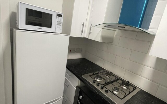 Immaculate 1-bed Apartment in Harrow