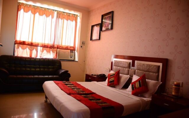 Hotel Orient Palace