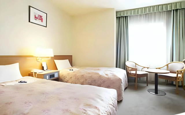 Pearl Hotel Ota – Guest Rooms – Ota