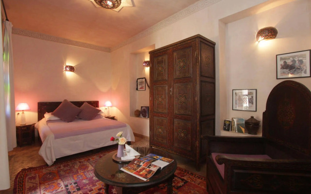Riad Massiba
