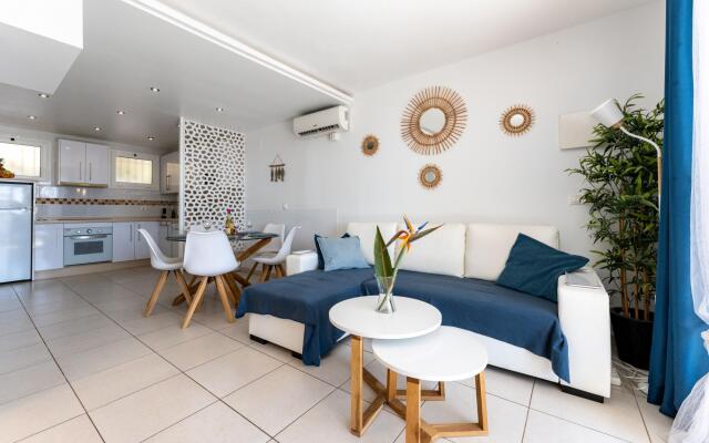 Doña Lola Macarena D CS100