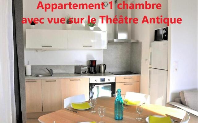 Holiday in Arles -Appartement du Théâtre Antique