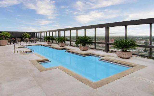 Omni Austin Hotel Downtown