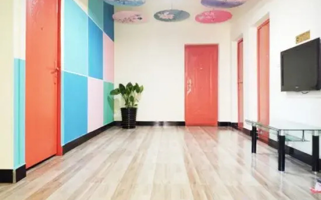 Hongliang Homestay (Jingdezhen Taoxichuan 1 Branch)