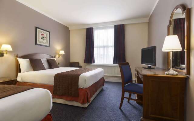 Ramada by Wyndham Crawley Gatwick