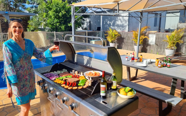 Castlereagh Lodge Motel