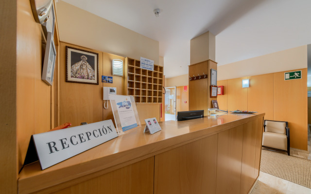 Hotel Apartamentos Loto Conil