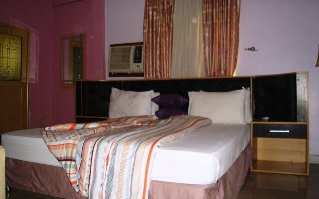 Nirvana Hotel and Suites