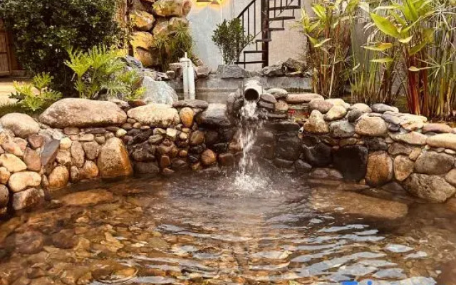 Huilin Yuansu Hot Spring Villa