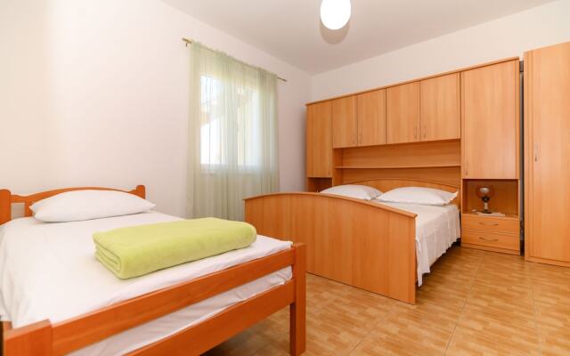 Apartments Vice