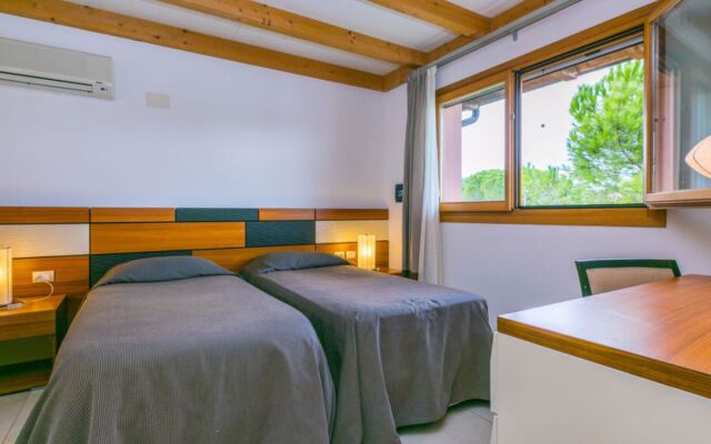 Green Village Resort (LIG201)