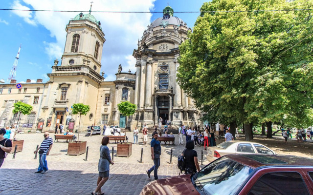 Dominicana l Apartments l Lviv Historical City Center