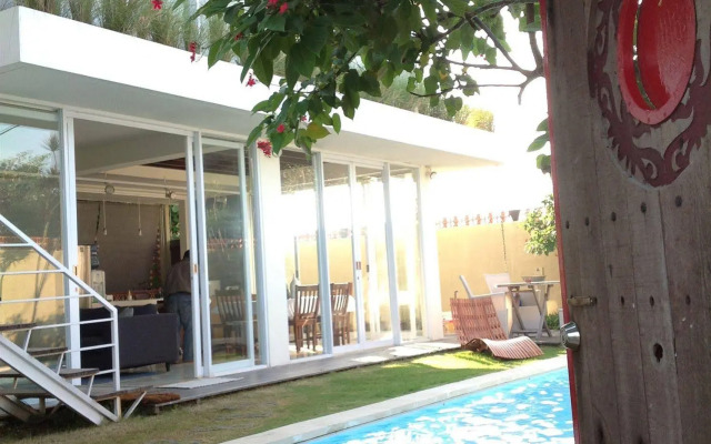Villa A Villa