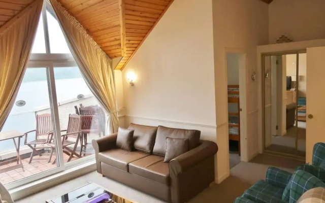 Loch Rannoch Highland Club Lochside Lodge 08