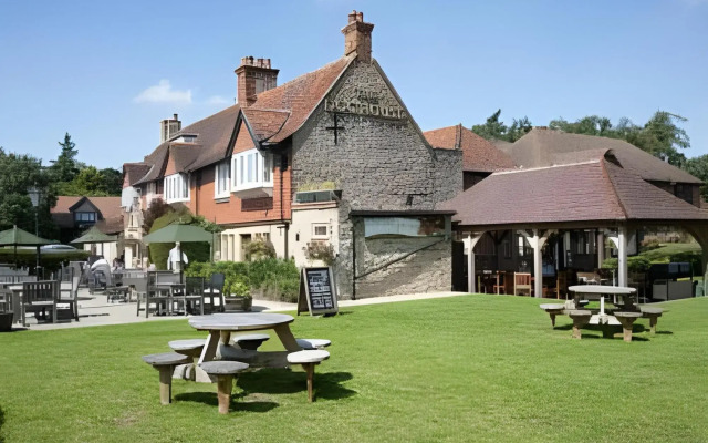 Dog House by Greene King Inns