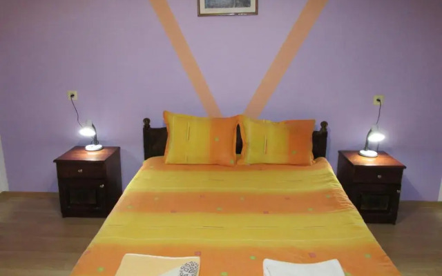 Pri Orehite Guesthouse