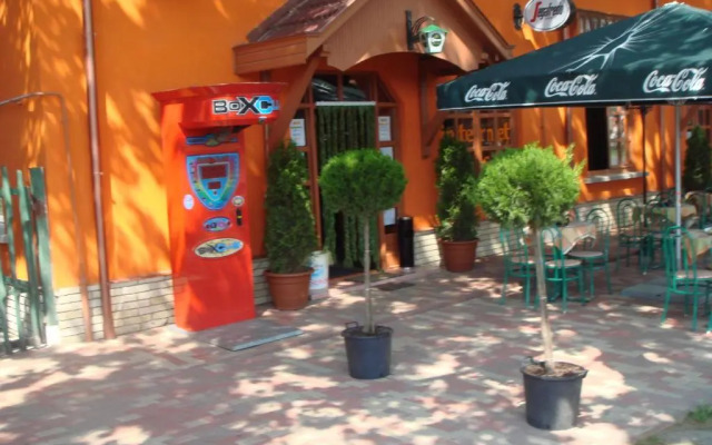 Platán Panzió