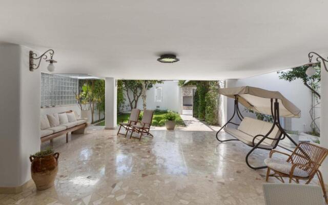 Villa Elmar by BarbarHouse