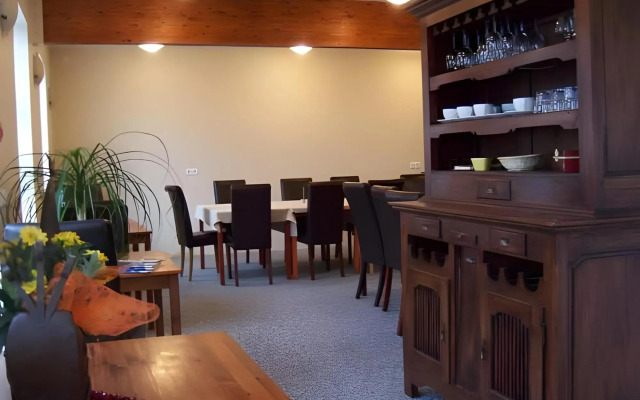 Hotel Lundi