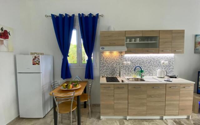 Patras Blue Suite