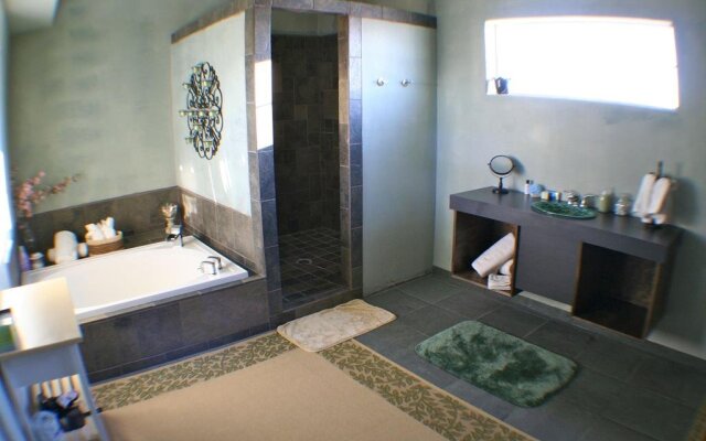 Vista de la Luna Bed and Breakfast