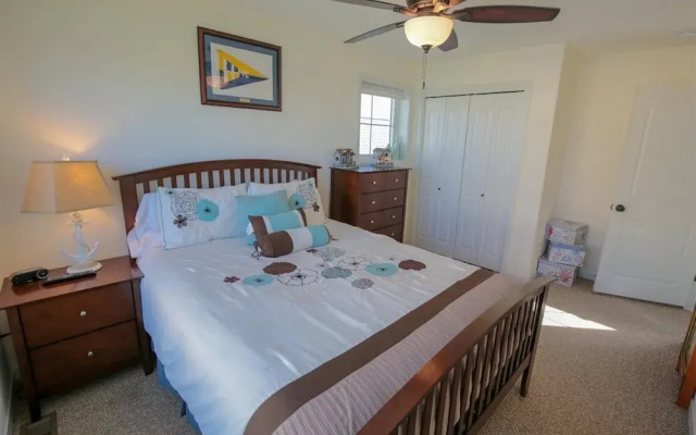 Eddie`s Hideaway #4