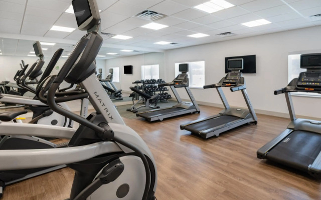 Holiday Inn Express & Suites Ruskin by IHG