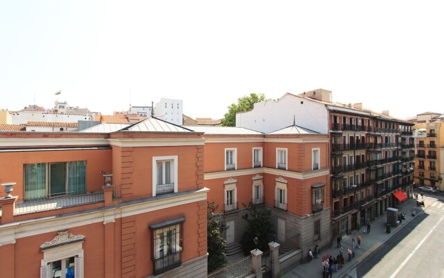 Tirso Molina Apartments by Allô Housing