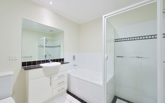 Shoal Bay Road, Barrington, Unit 406