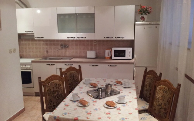 Apartment Tomislav