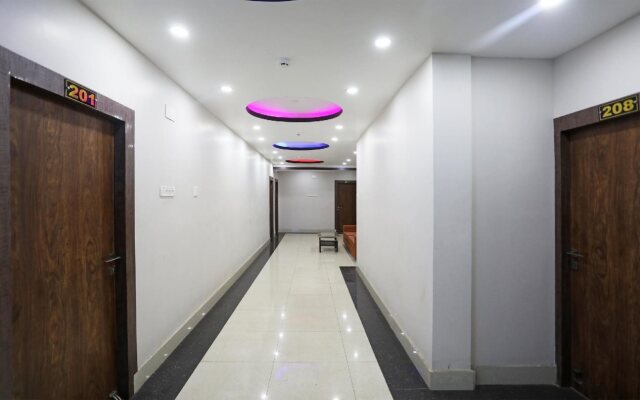 Hotel Tr Palace By OYO Rooms
