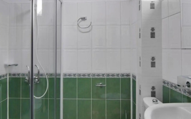 Tranzzit Hotel