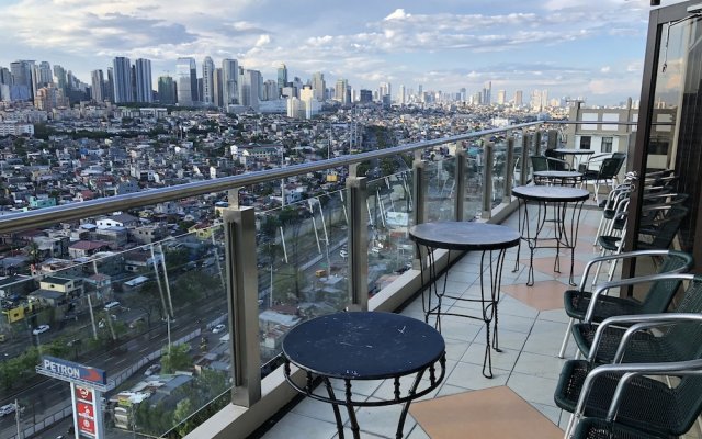 Two Bedroom Deluxe Condo Unit at Taguig Manila