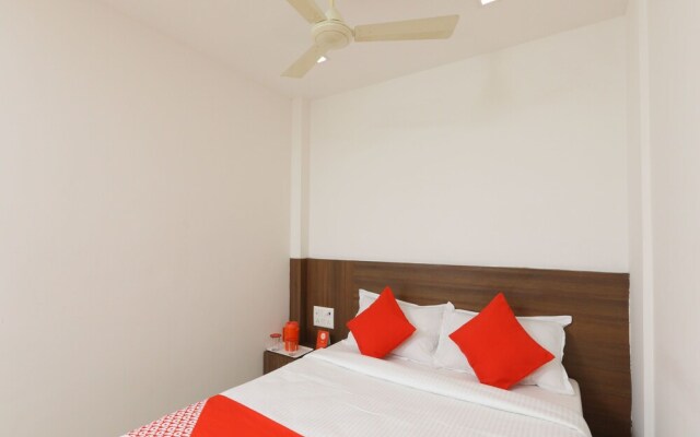 OYO 13536 Hotel Delma