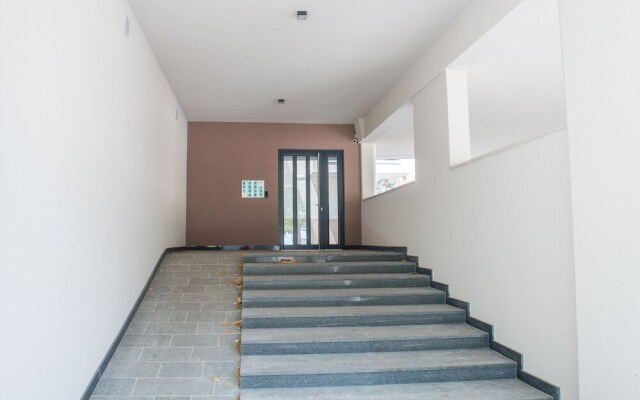 Apartment Ema