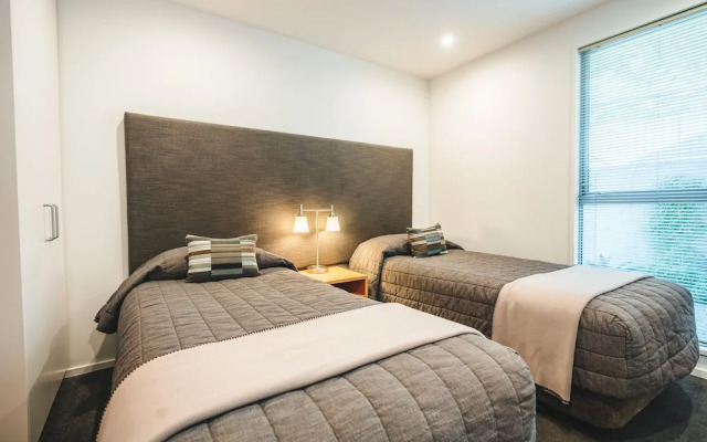 Blue Peaks Apartments