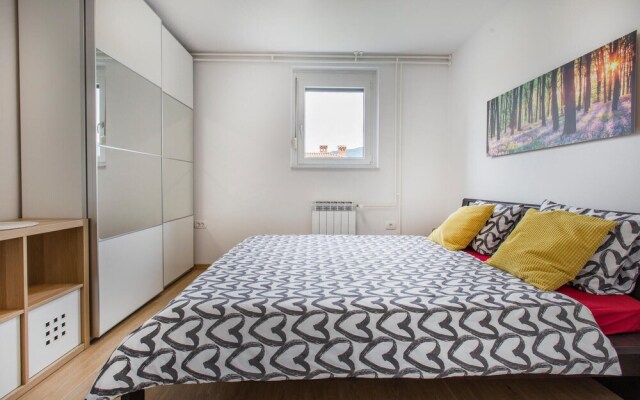 Beautiful Apartment in Koper With 3 Bedrooms and Wifi